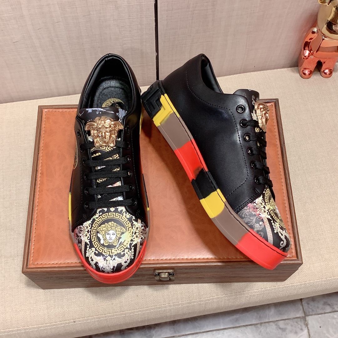 Versace Low Shoes